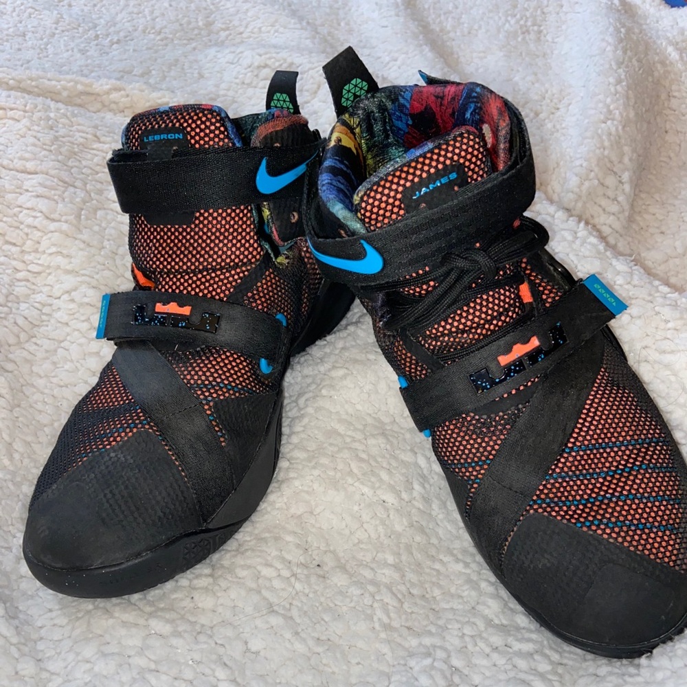Lightly worn Nike Lebron IX Soldier boys